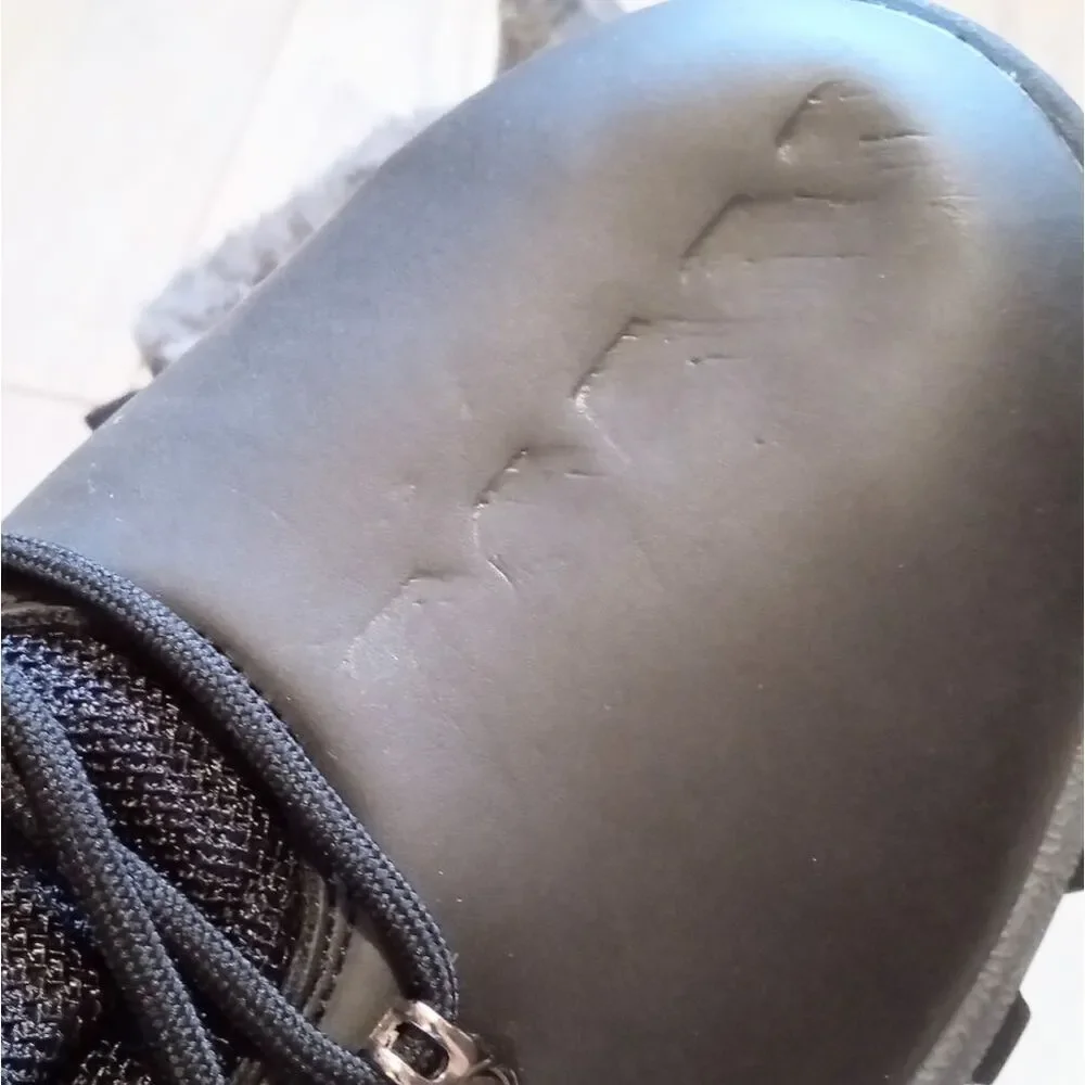 (71-4299)  Men's Winter Boot Sz 46 (13)